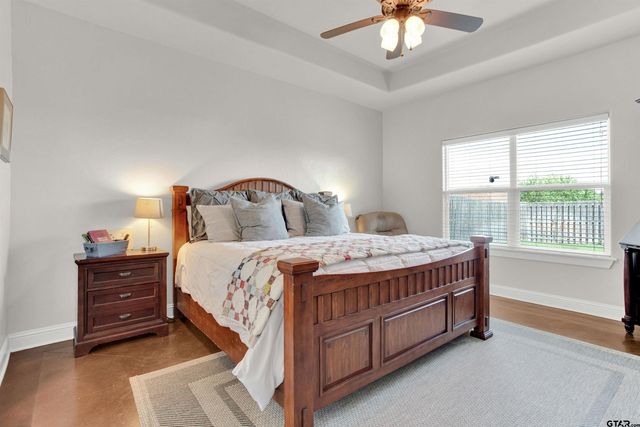 1505 Lucy Circle, Lindale, TX 75771