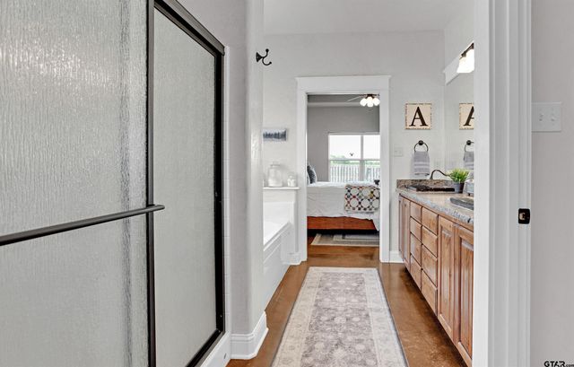 1505 Lucy Circle, Lindale, TX 75771