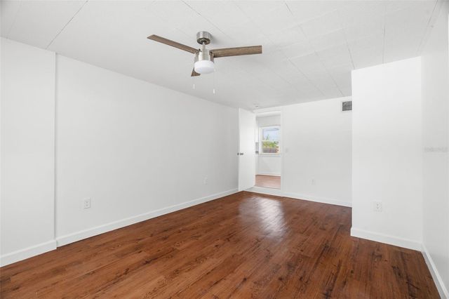 2835 11TH AVENUE N, St Petersburg, FL 33713