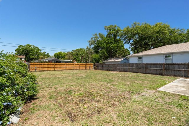 2835 11TH AVENUE N, St Petersburg, FL 33713