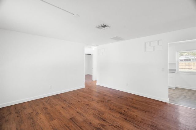 2835 11TH AVENUE N, St Petersburg, FL 33713