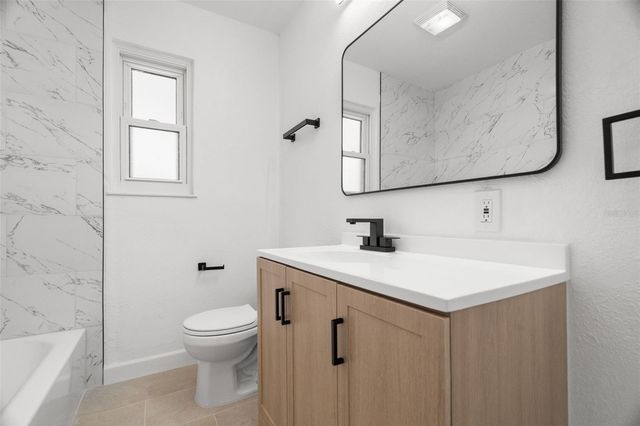 2835 11TH AVENUE N, St Petersburg, FL 33713