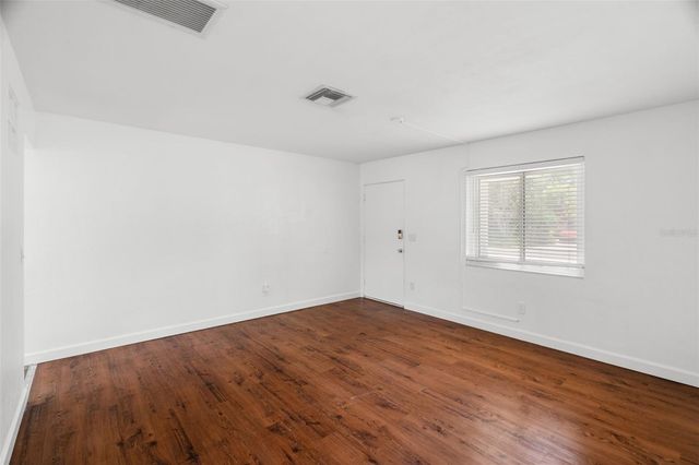 2835 11TH AVENUE N, St Petersburg, FL 33713