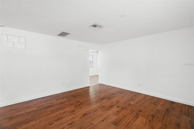 2835 11TH AVENUE N, St Petersburg, FL 33713