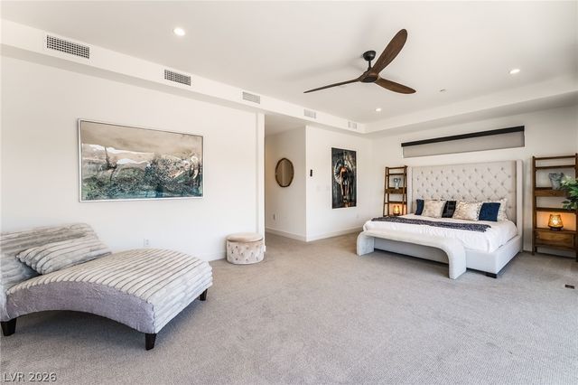 16 Heron Harbour Drive, Henderson, NV 89011