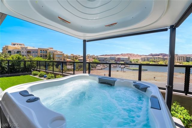16 Heron Harbour Drive, Henderson, NV 89011