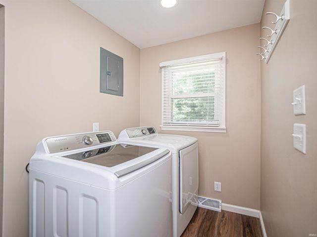 305 Roosevelt Drive, Princeton, IN 47670