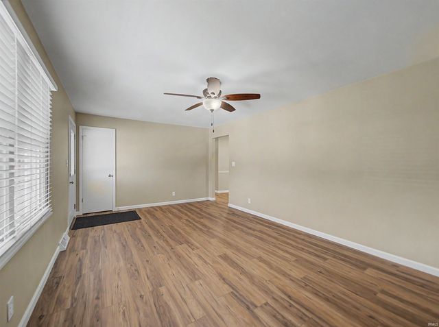305 Roosevelt Drive, Princeton, IN 47670