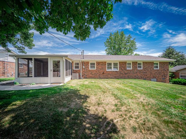305 Roosevelt Drive, Princeton, IN 47670