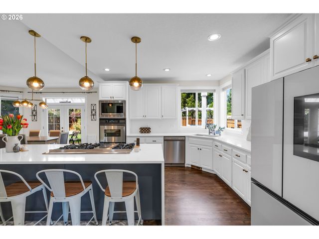 22379 Sw 107TH Ave, Tualatin, OR 97062