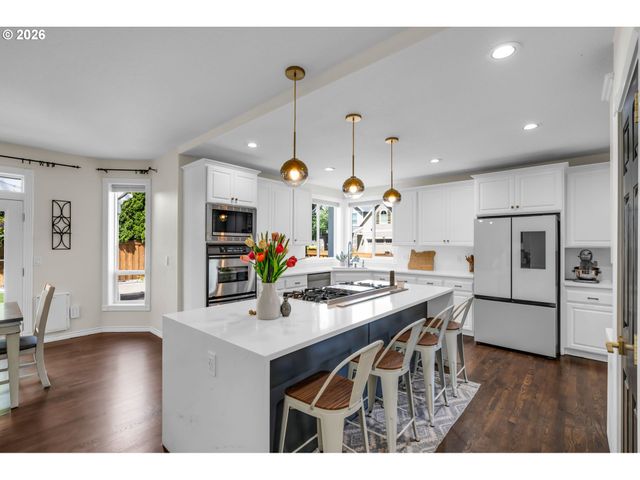 22379 Sw 107TH Ave, Tualatin, OR 97062