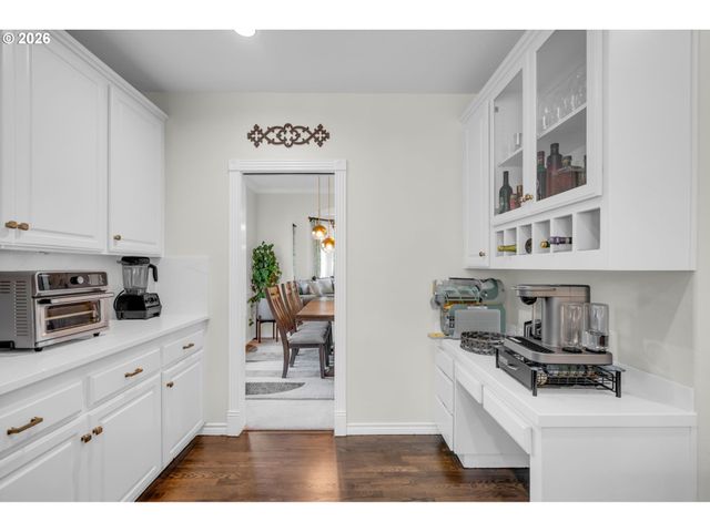 22379 Sw 107TH Ave, Tualatin, OR 97062