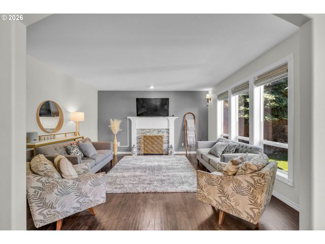 22379 Sw 107TH Ave, Tualatin, OR 97062