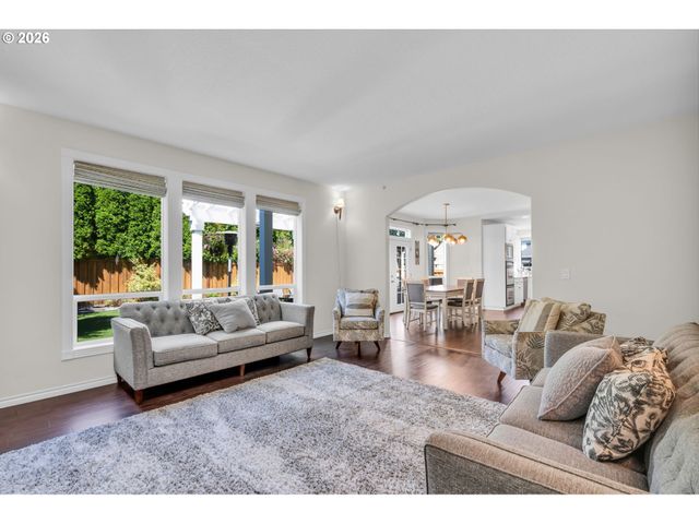22379 Sw 107TH Ave, Tualatin, OR 97062