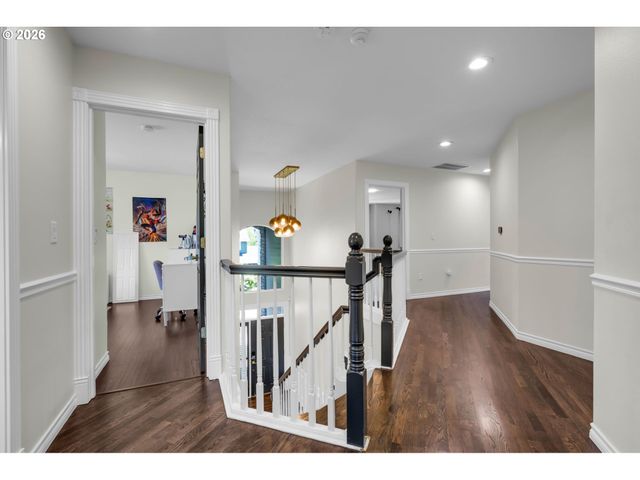 22379 Sw 107TH Ave, Tualatin, OR 97062