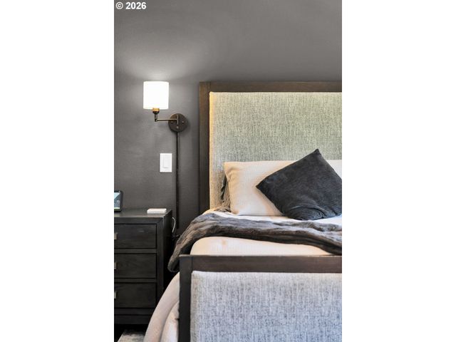 22379 Sw 107TH Ave, Tualatin, OR 97062