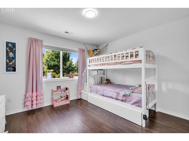 22379 Sw 107TH Ave, Tualatin, OR 97062
