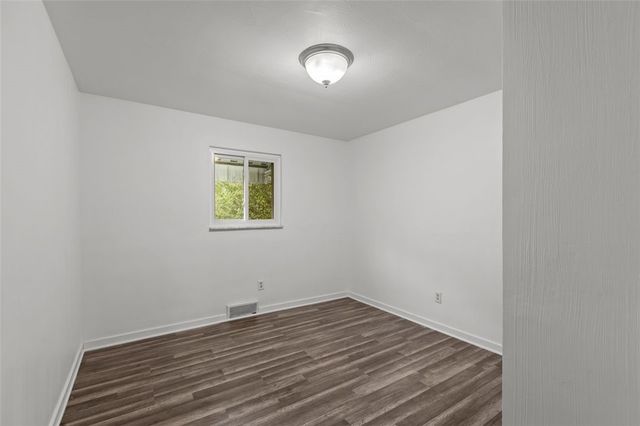 415 Euclid Ave, Glassport, PA 15045