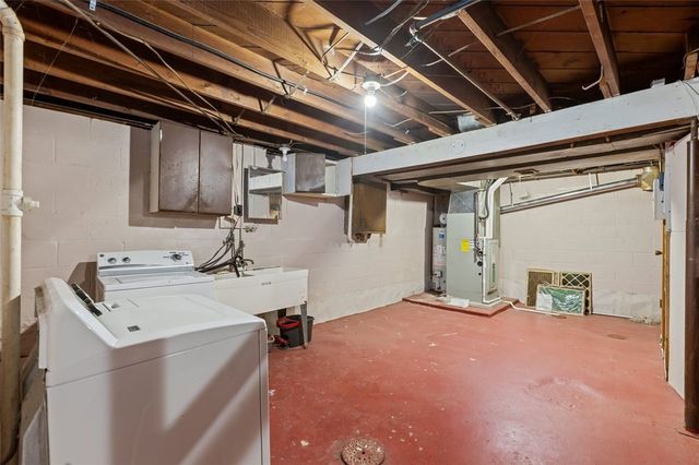 415 Euclid Ave, Glassport, PA 15045