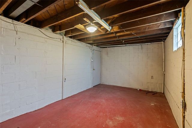 415 Euclid Ave, Glassport, PA 15045