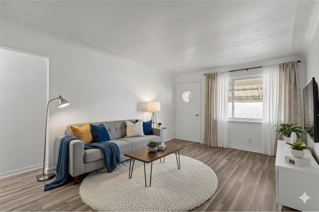 415 Euclid Ave, Glassport, PA 15045