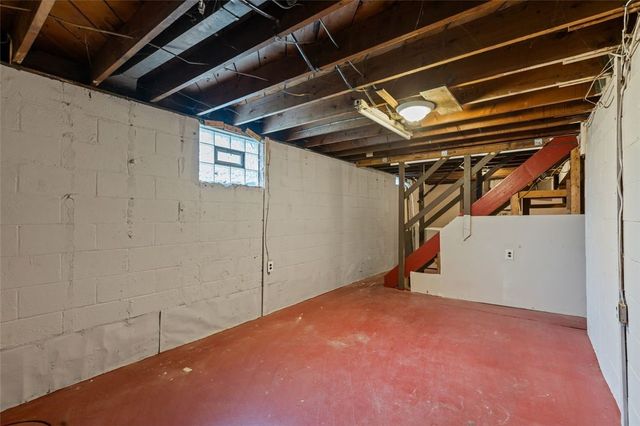 415 Euclid Ave, Glassport, PA 15045