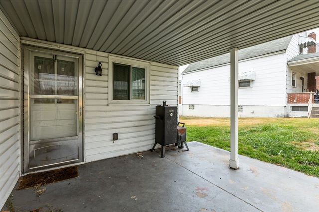 415 Euclid Ave, Glassport, PA 15045