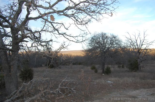 28755 S 230 Road, Henryetta, OK 74437