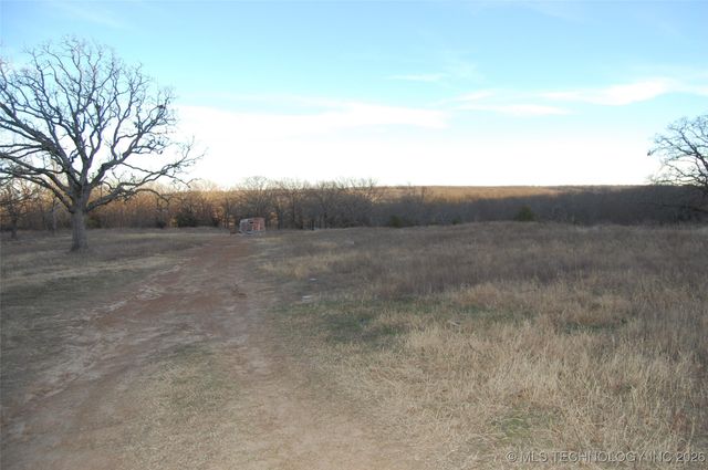 28755 S 230 Road, Henryetta, OK 74437