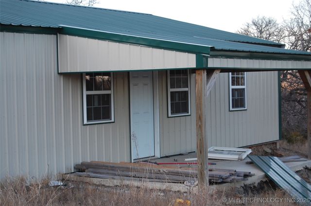 28755 S 230 Road, Henryetta, OK 74437