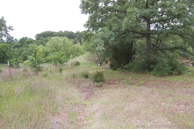 28755 S 230 Road, Henryetta, OK 74437