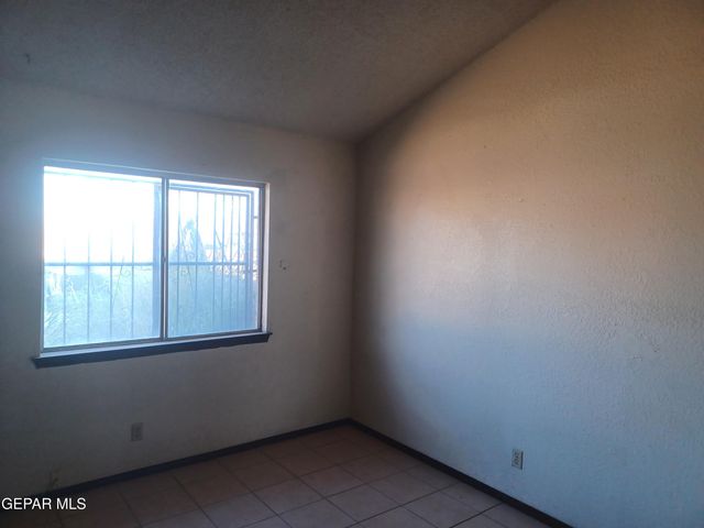 5939 DEER Avenue, El Paso, TX 79924