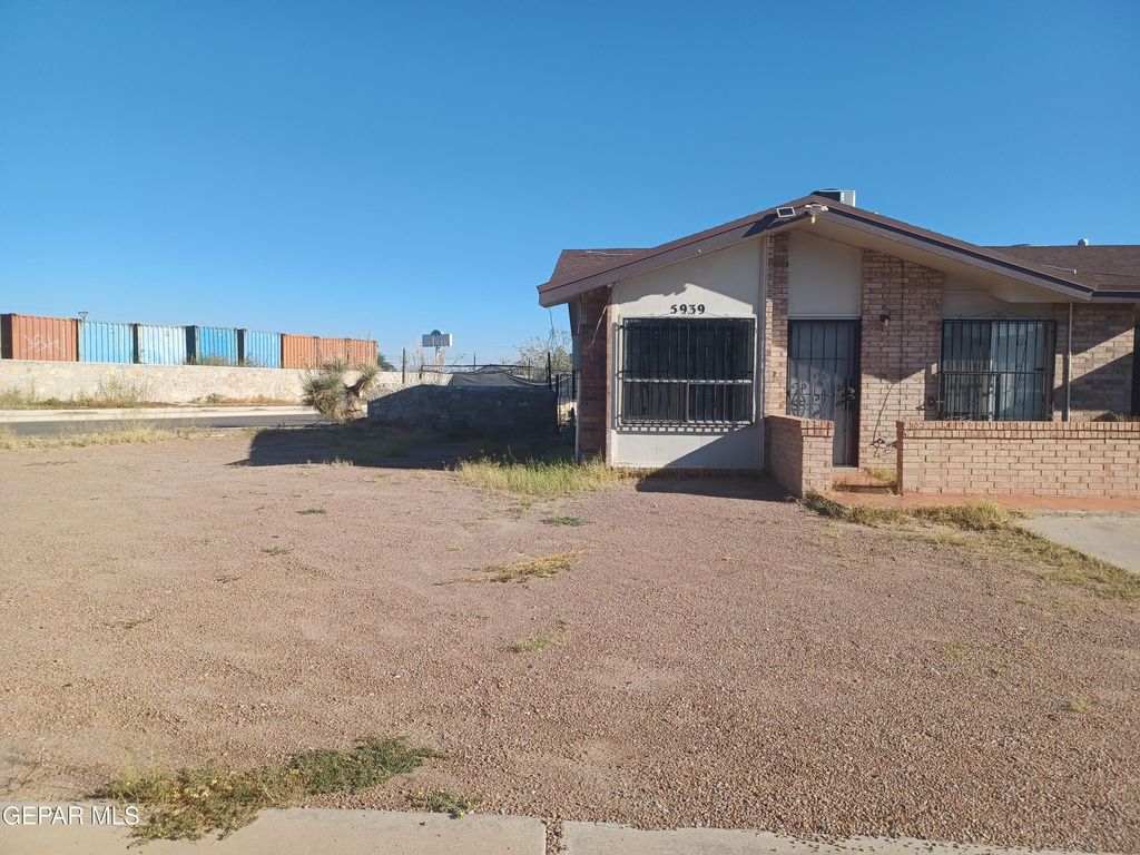 5939 DEER Avenue, El Paso, TX 79924