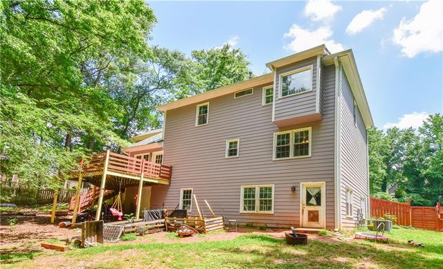 5028 Jamie NE Court, Woodstock, GA 30188