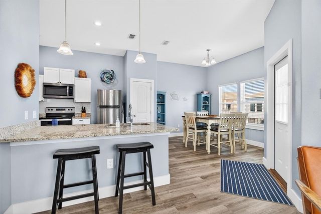 104 Red Sea, Rockport, TX 78382