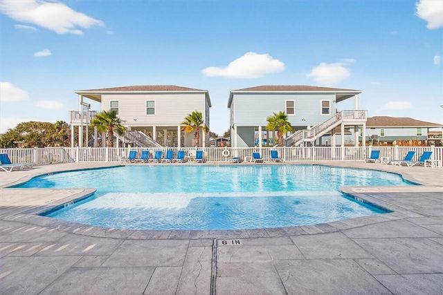 104 Red Sea, Rockport, TX 78382