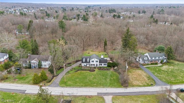 118 Kenton Road, Chagrin Falls, OH 44022