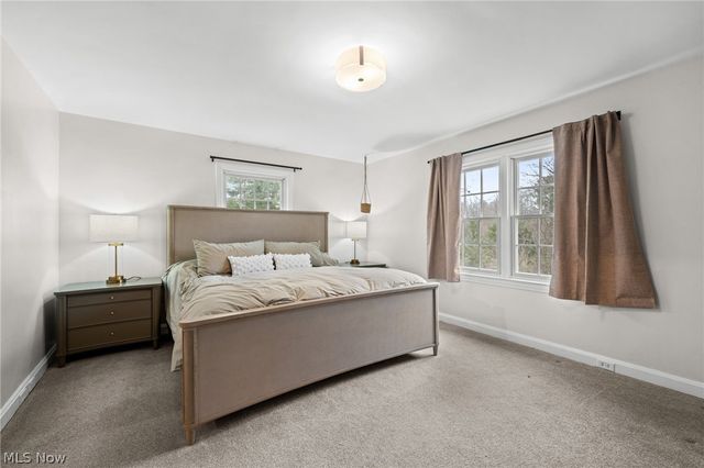 118 Kenton Road, Chagrin Falls, OH 44022