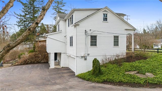 118 Kenton Road, Chagrin Falls, OH 44022