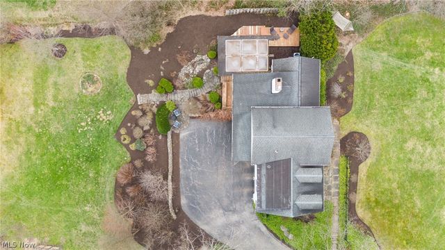 118 Kenton Road, Chagrin Falls, OH 44022