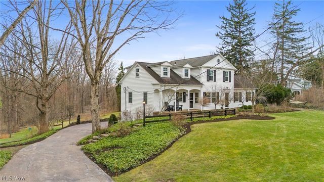 118 Kenton Road, Chagrin Falls, OH 44022