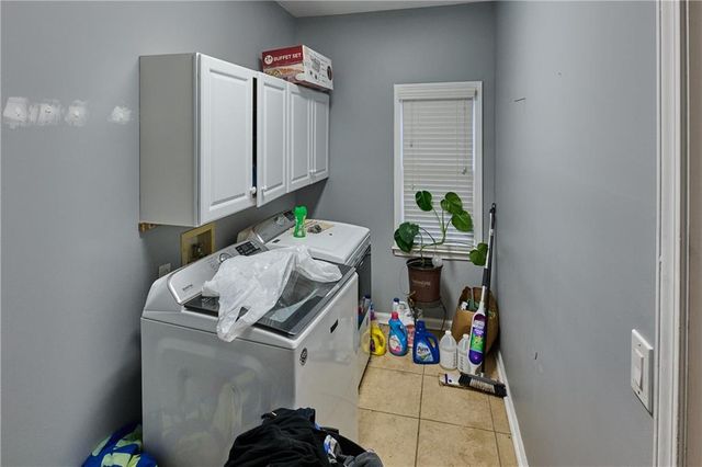 11939 Olmstead Drive, Fayetteville, GA 30215