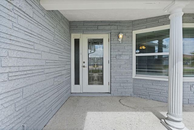 710 116TH AVENUE, Treasure Island, FL 33706