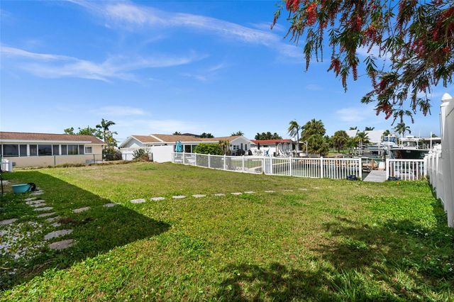 710 116TH AVENUE, Treasure Island, FL 33706