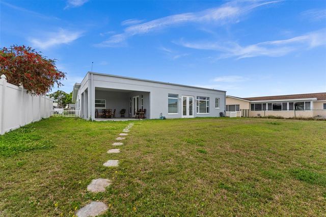 710 116TH AVENUE, Treasure Island, FL 33706