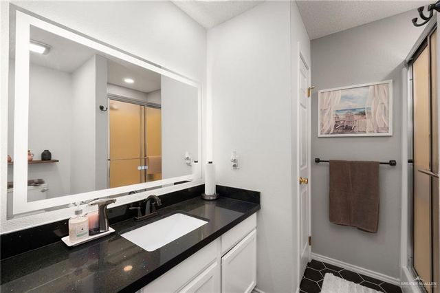 4232 N Minnesota Street, Harlingen, TX 78550