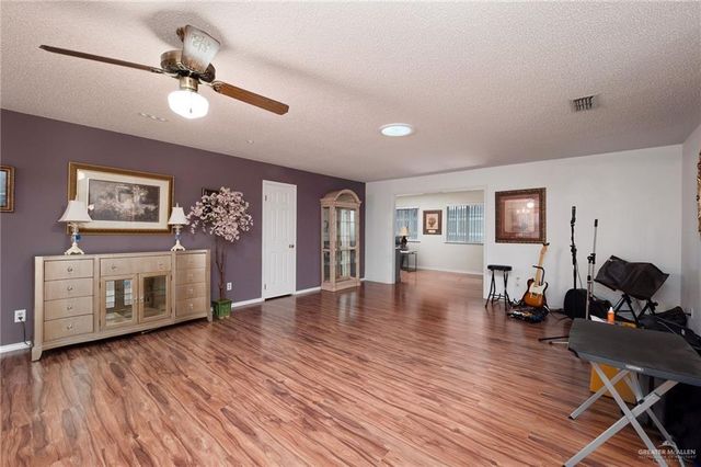 4232 N Minnesota Street, Harlingen, TX 78550