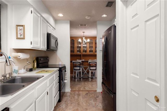 4232 N Minnesota Street, Harlingen, TX 78550