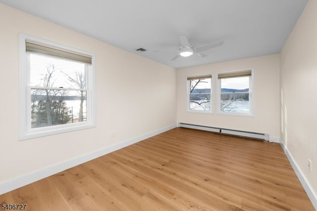 212 Long Pond Rd, West Milford Twp., NJ 07421