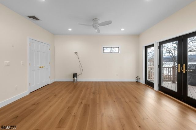 212 Long Pond Rd, West Milford Twp., NJ 07421